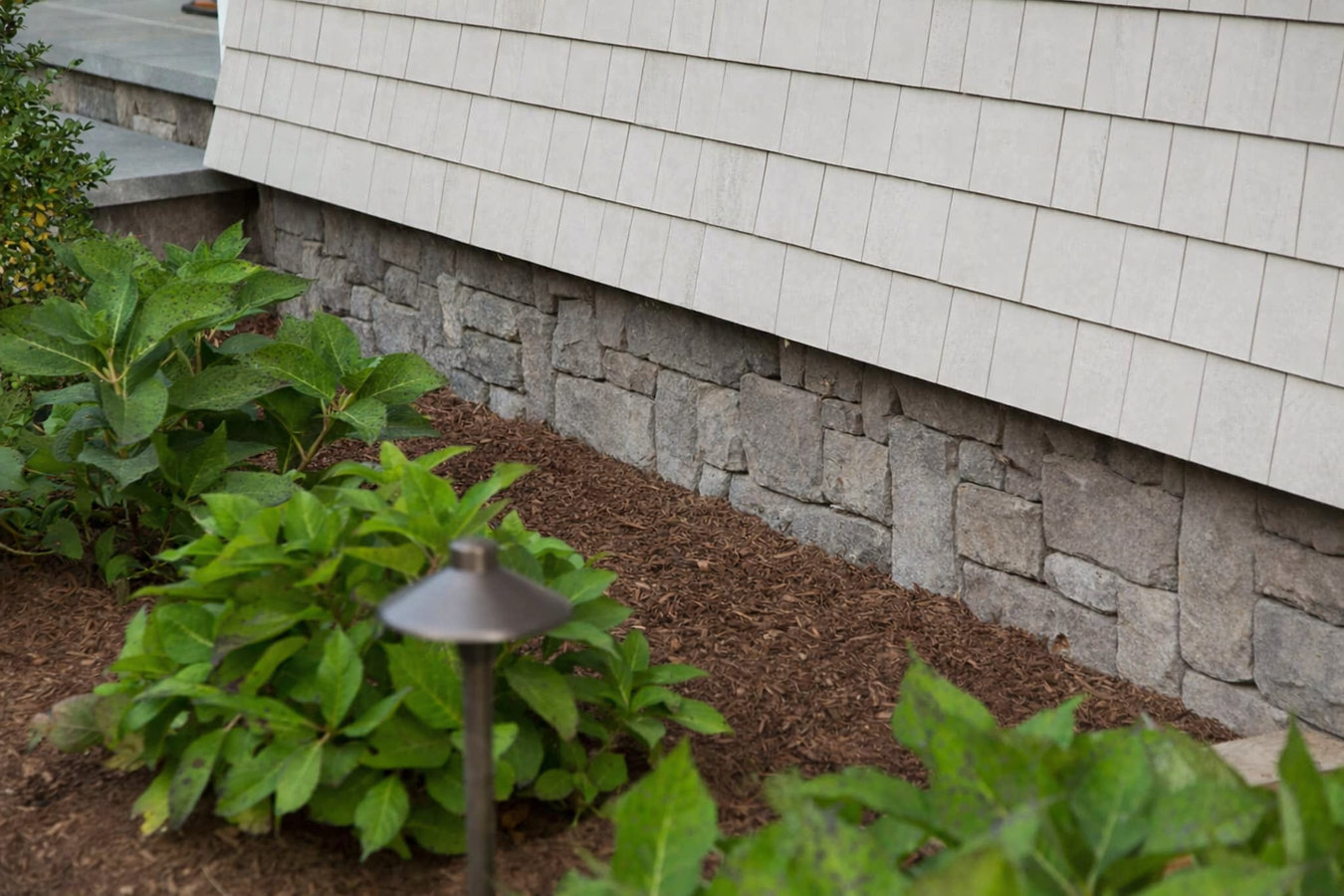 Stone veneer installation